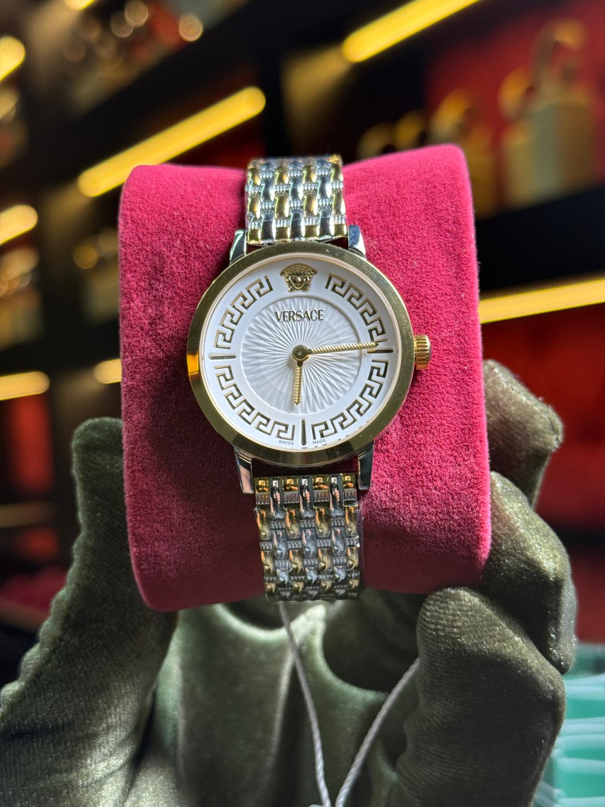 VERSACE